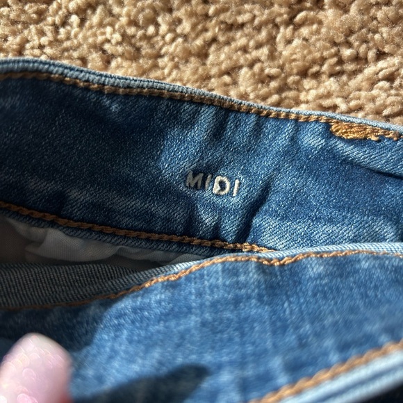 American Eagle Outfitters Light Blue Jean Shorts - Picture 4 of 4